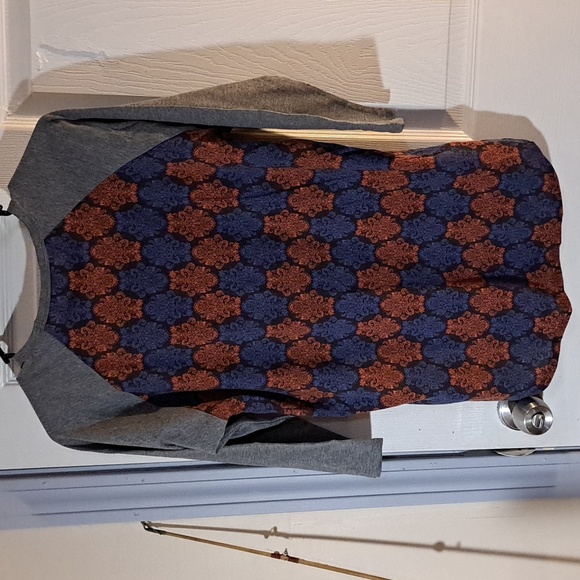 Lularoe Randy tee - Picture 2 of 2